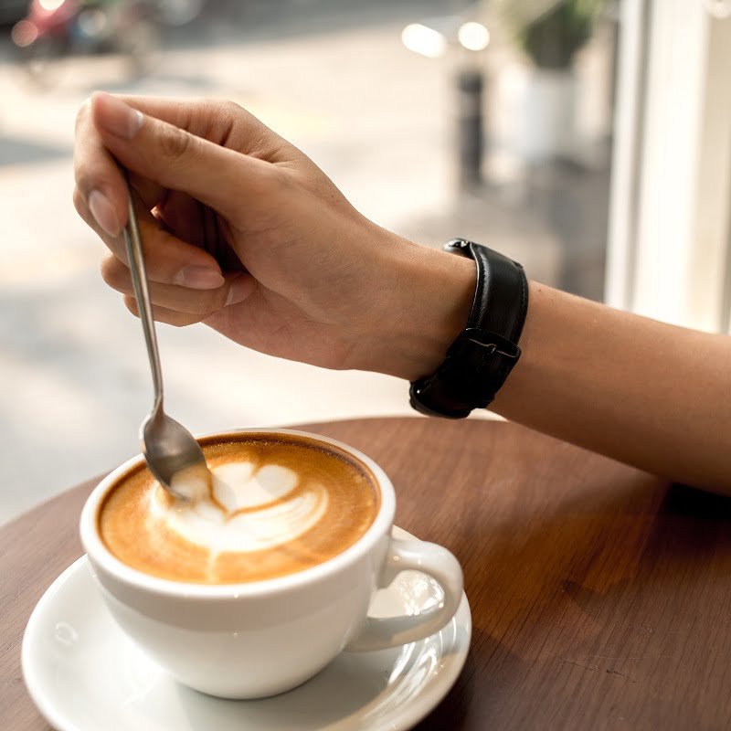 day-dong-ho-movado-384-daydonghomovado.com